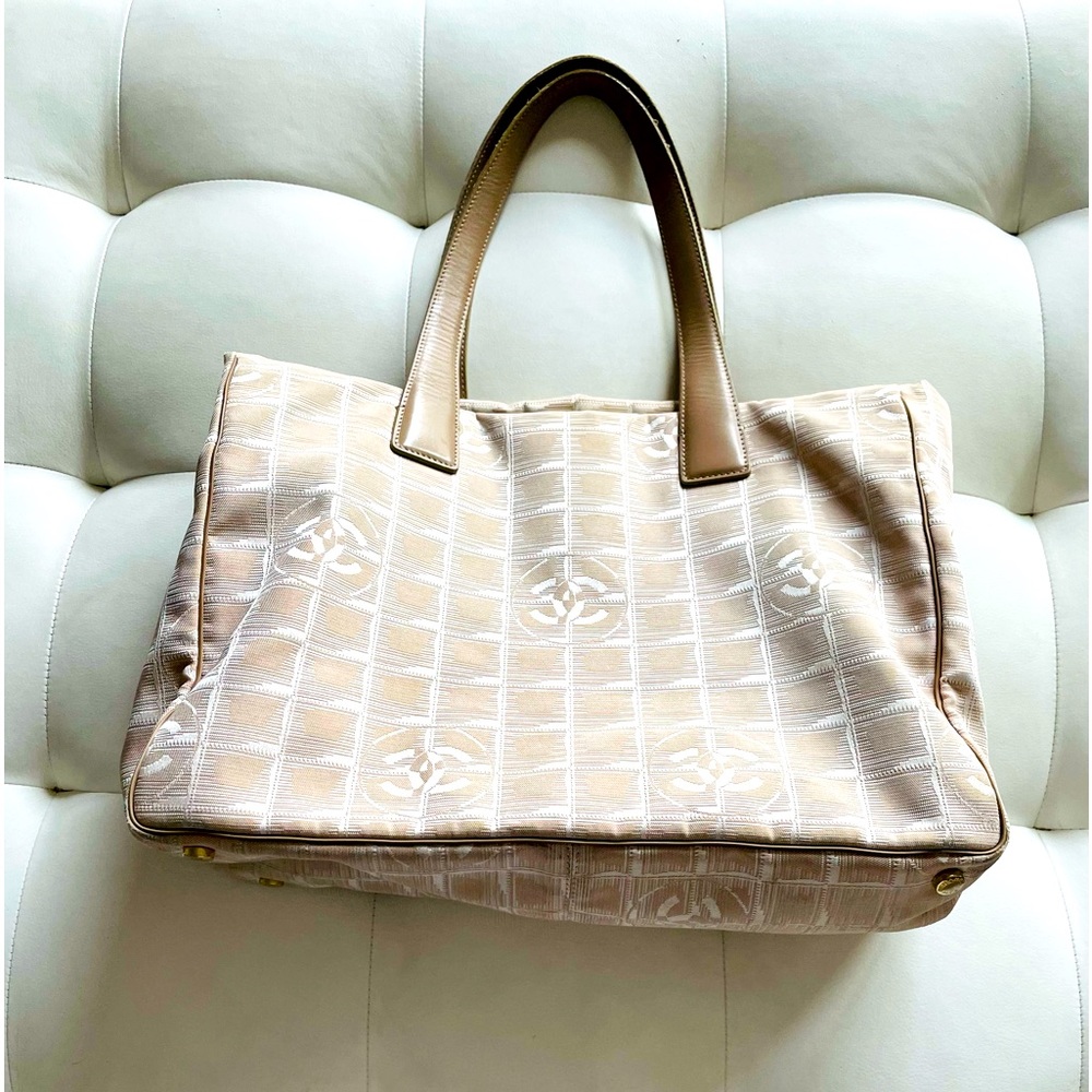 Authentic Chanel Jacquard CC Medium Travel Ligne Tote